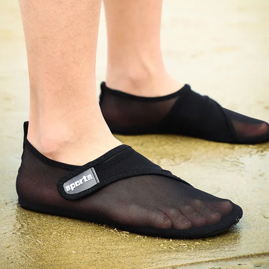 Quick-Dry Beach Shoes for Men and Women - Dive into Comfort with Light Surfing Sandals - Perfect for Pool and Seaside Adventures