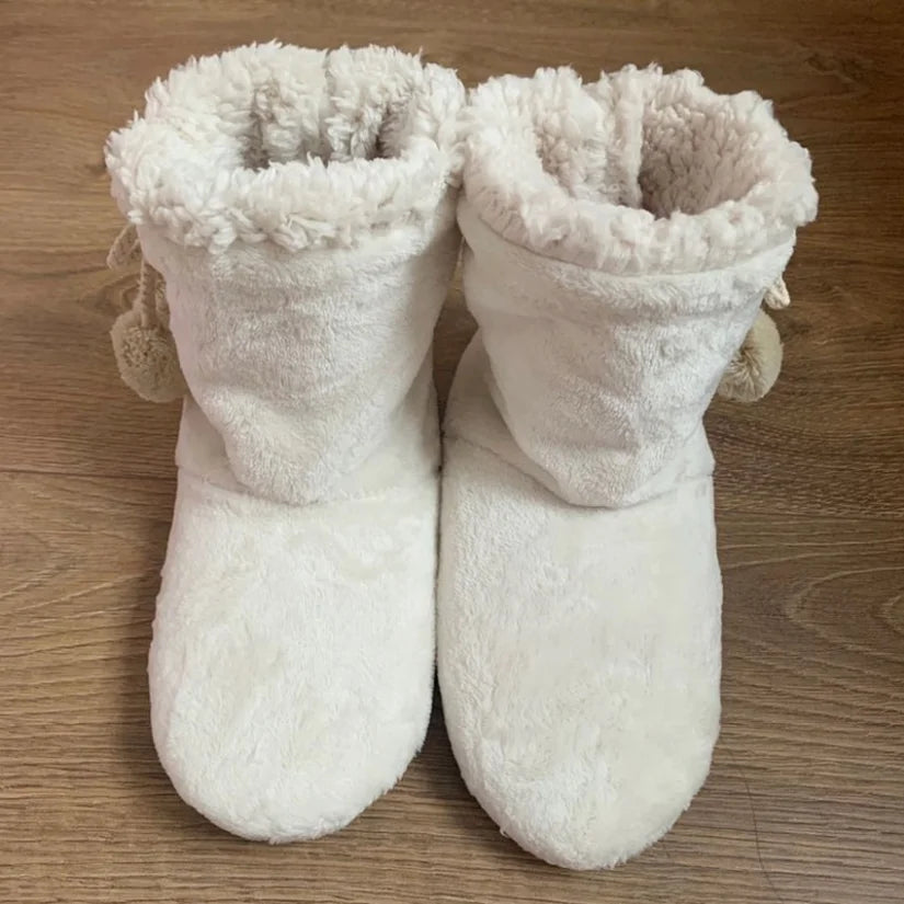 Women's Winter Fuzzy Slipper Boots - Cozy Fur-Lined Indoor Shoes